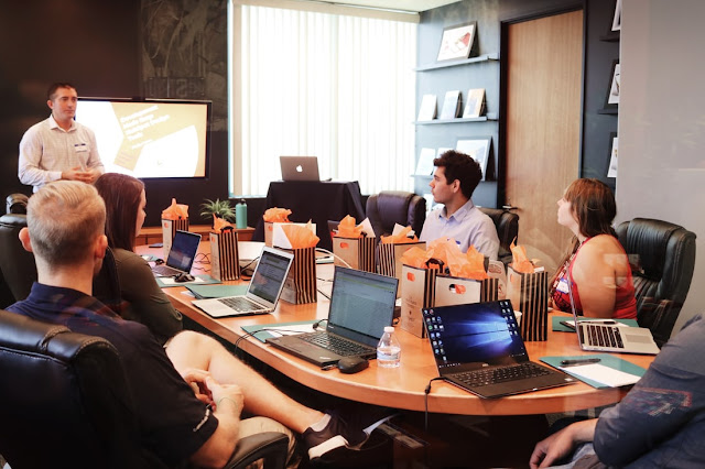 You need a lot of people with you in a startup You need a lot of people with you in a startup